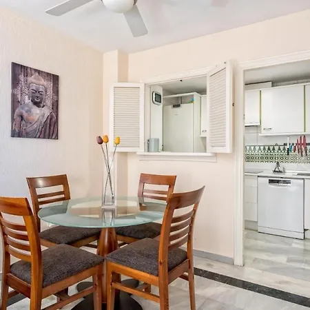 Costa Del Sol * פואנגירולה