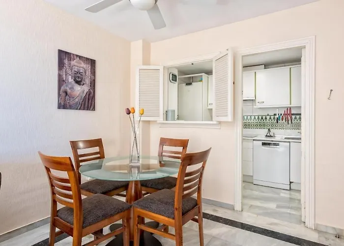 Costa Del Sol * פואנגירולה